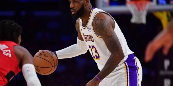 NBA改朝换代了！全明星首发无詹姆斯 老巨星黯然离场