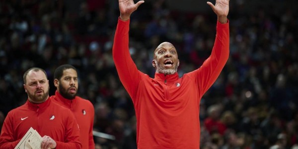 曝比卢普斯面临洗钱&amp;amp;电信诈骗等六项指控 最高判20年监禁